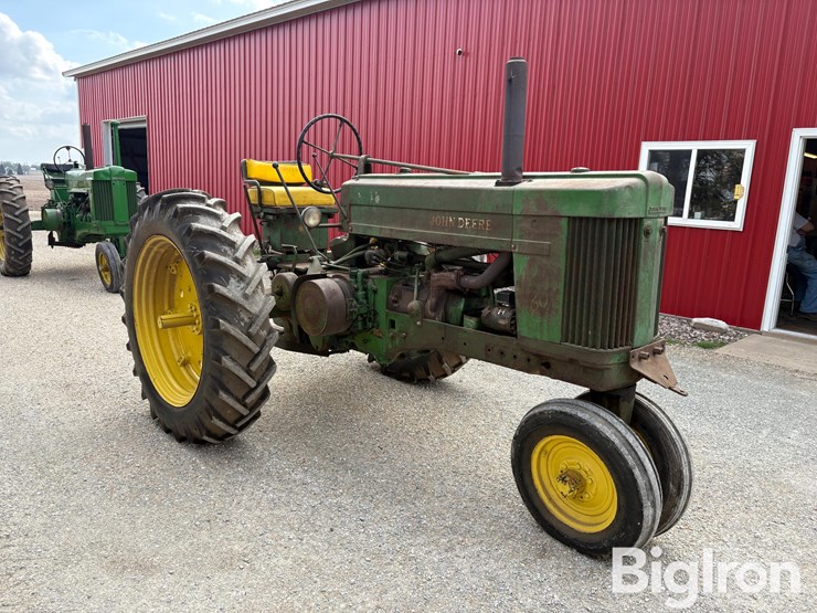 1954-john-deere-60-image-3