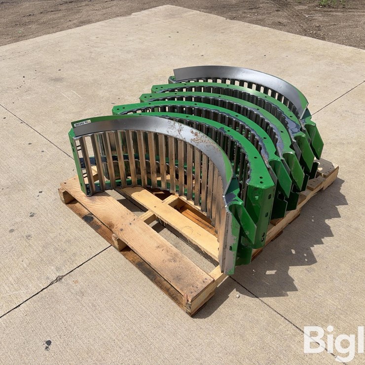 JOHN DEERE S780