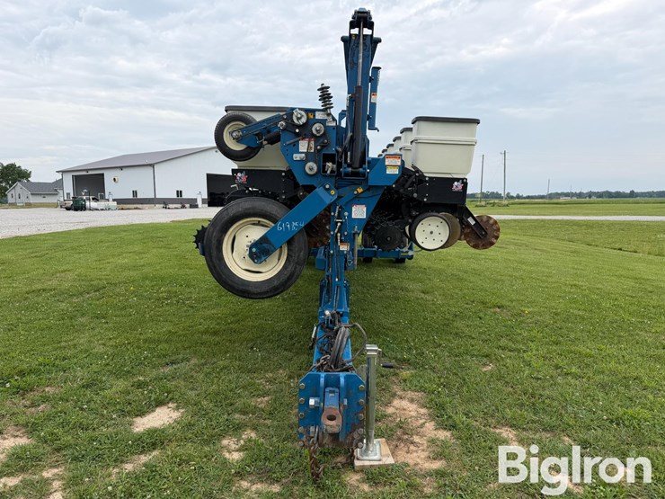 2006-kinze-3600-image-2