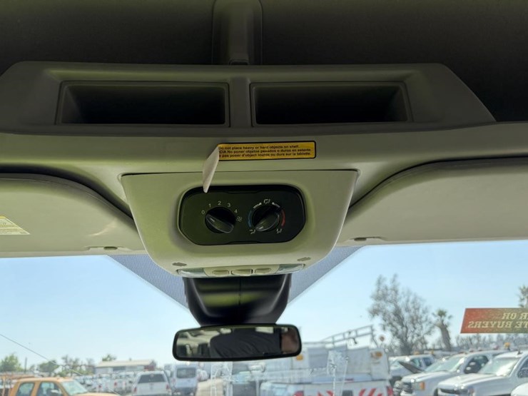 2017-ford-transit-image-29