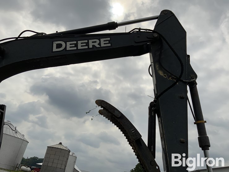 2007-deere-240d-lc-image-20
