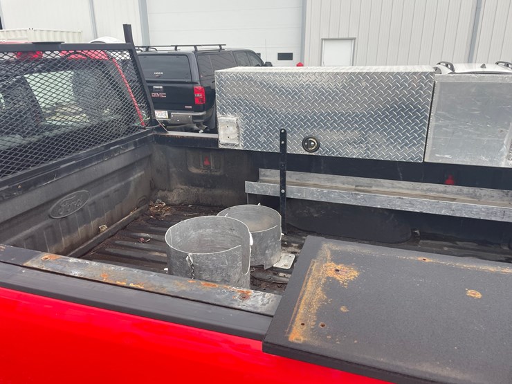 2019-ford-f250-xl-image-15
