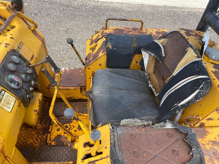 john-deere-458-image-31
