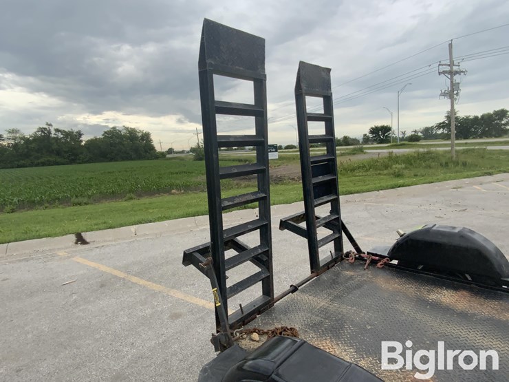 2018-massey-ferguson-730-image-19