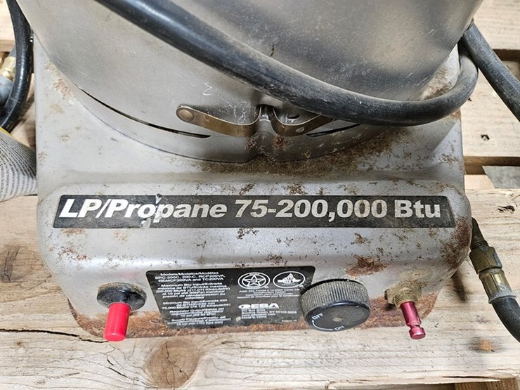 #160-•-desa-propane-heater-image-4