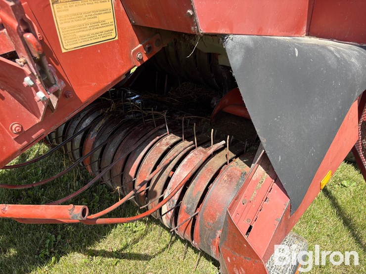 hesston-4700-image-20
