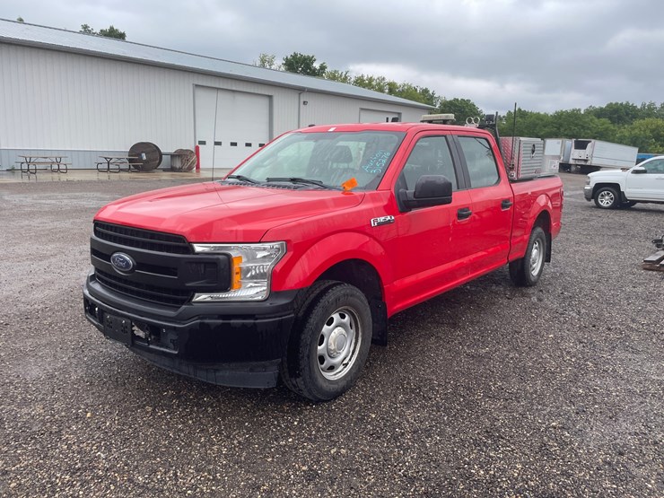 2018-ford-f150-xl-image-1