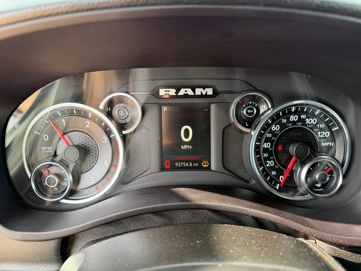 2024-dodge-3500-image-16