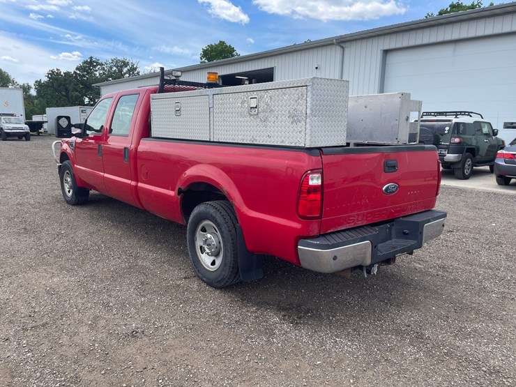 2008-ford-f250-xl-image-7
