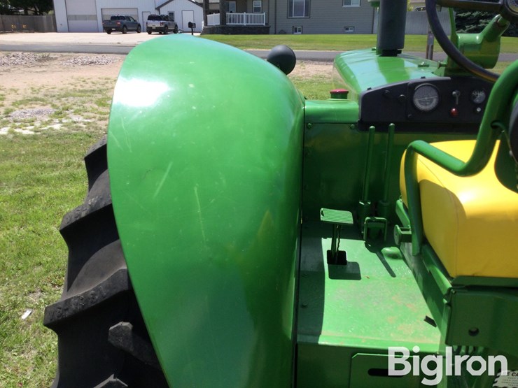 1959-john-deere-830-image-20