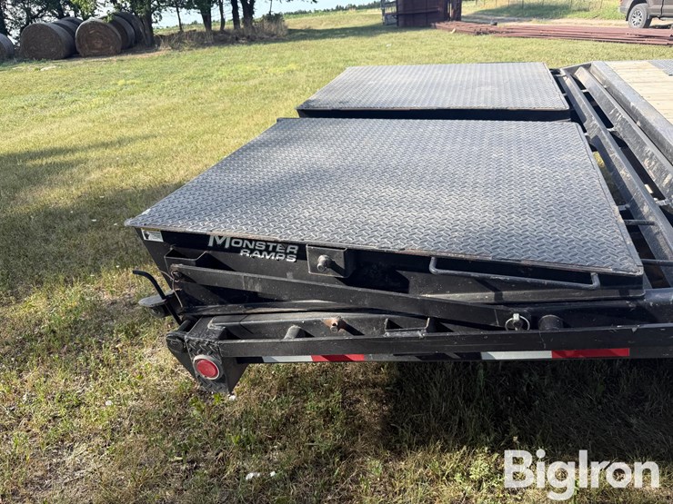 2024-pj-flatbed-image-13
