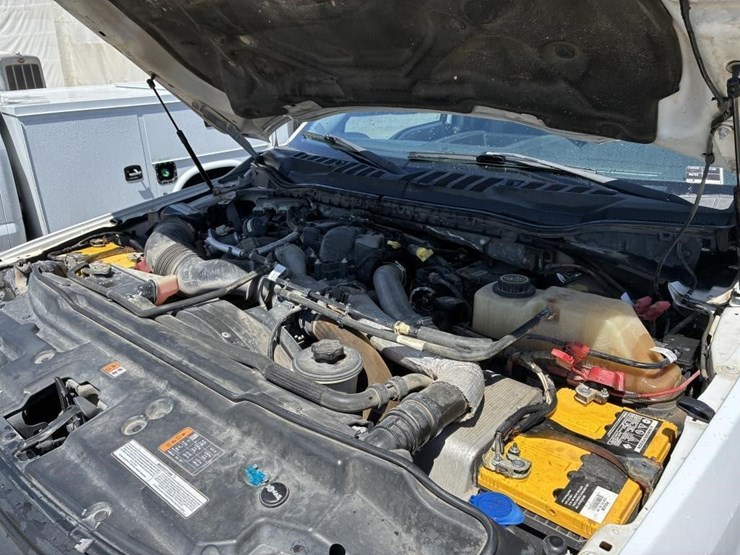 2017-ford-f350-image-8