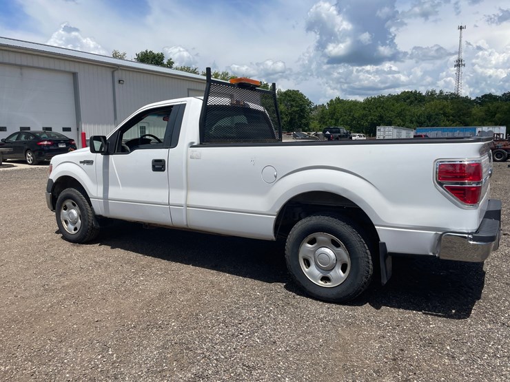 2009-ford-f150-xl-image-8