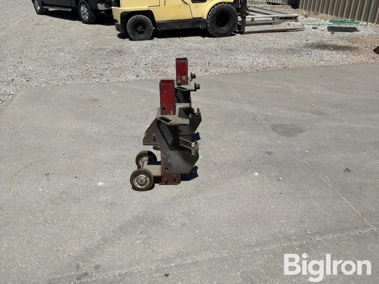 high-clearance-sprayer-jack-stands-image-4