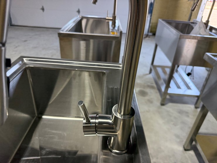 #49818-•-unused-trinity-36"-stainless-steel-sink-image-10