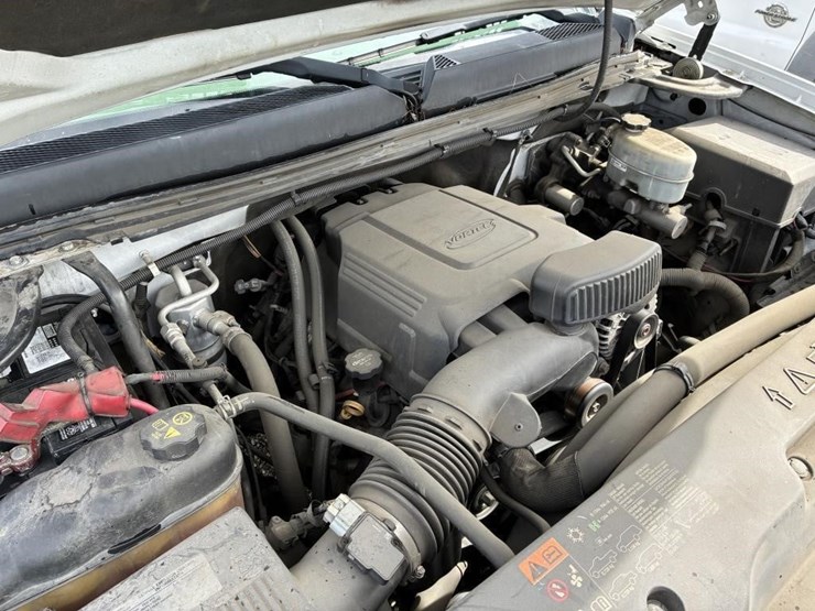2012-gmc-sierra-2500-image-9