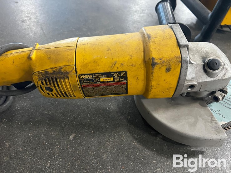 dewalt-power-tools-image-20