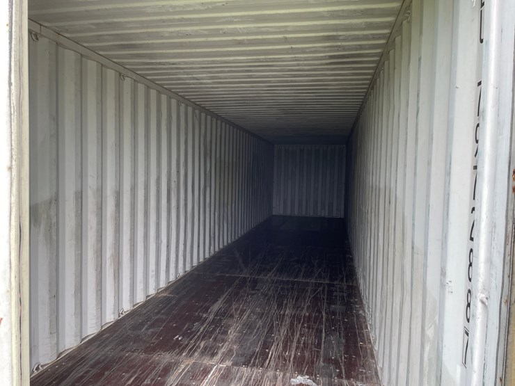 #2083-•-40'-standard-height-shipping-container-image-7