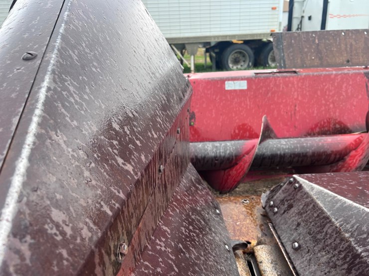 case-ih-1083-image-15
