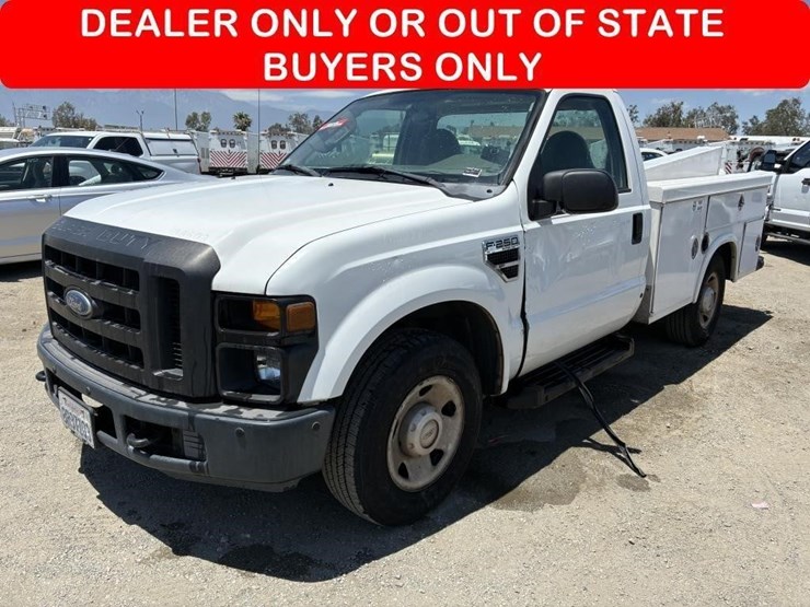 2008-ford-f250-xl-image-1