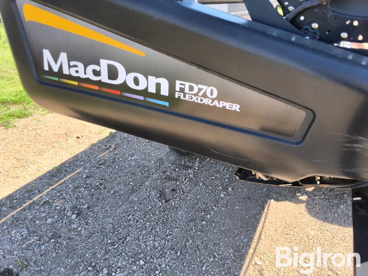 2011-mac-don-fd70-image-9