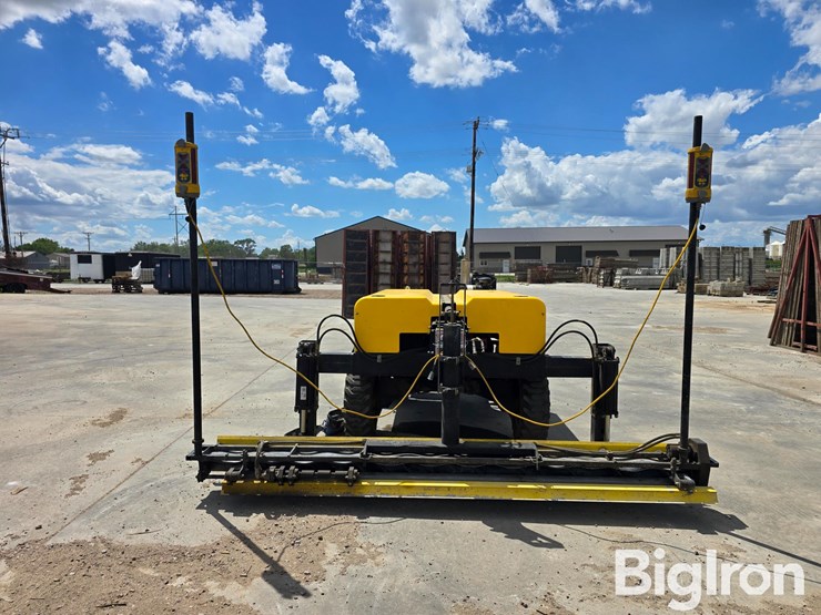 ligchine-international-screedsaver-max-laser-leveling-power-screed-image-2