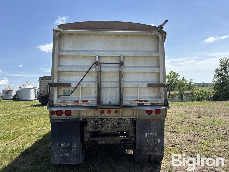 1971-fruehauf-end-dump-trailer-image-6