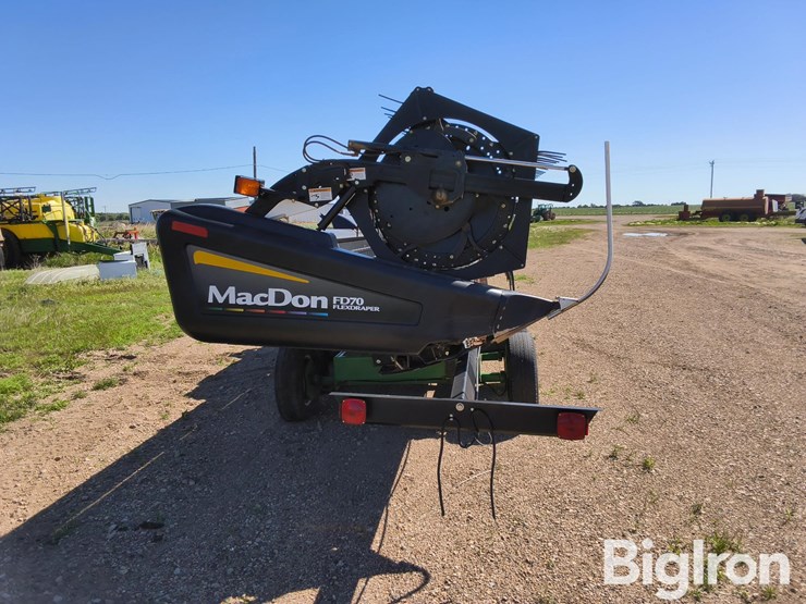 2011-mac-don-fd70-image-6