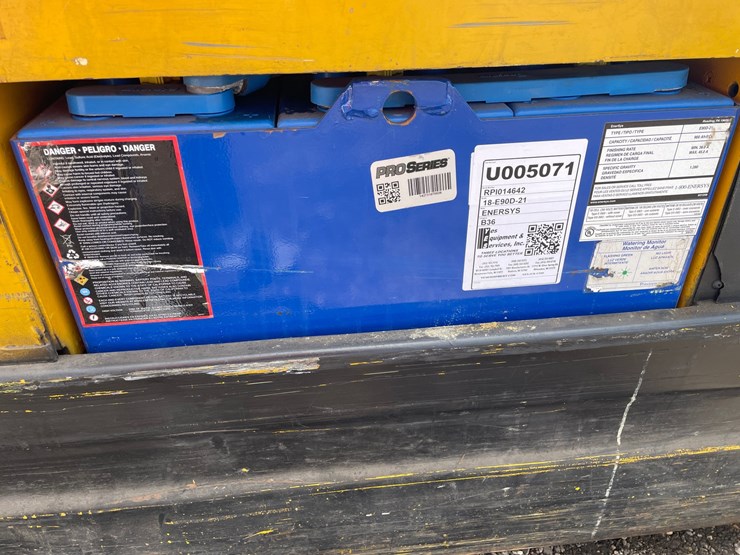 #2948-•-yale-electric-forklift-image-14