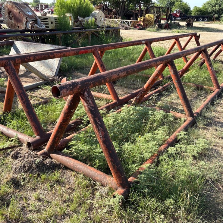 (2x$) 28’ x 42” triangle pipe racks