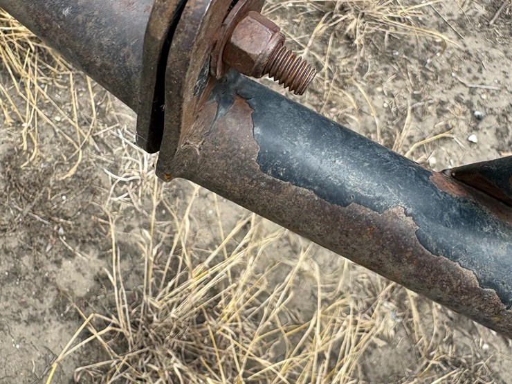 round-bale-feeder-image-13
