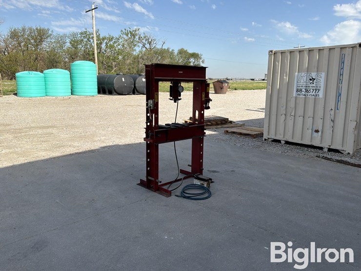 air-over-hyd-adjustable-press-image-3
