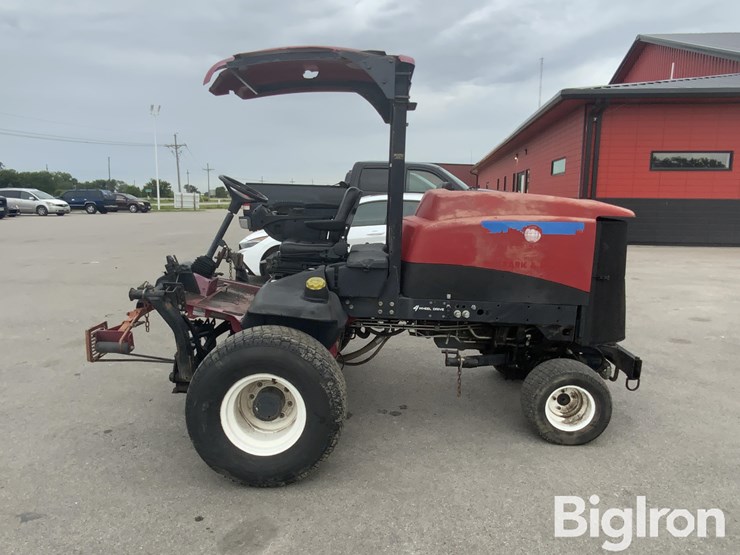 massey-ferguson-730-image-8
