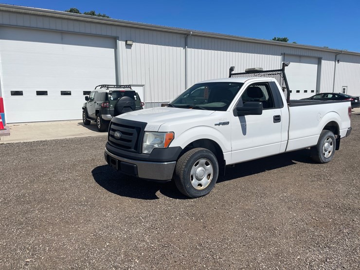 2009-ford-f150-xl-image-1