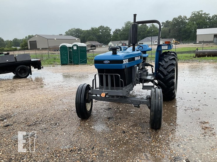 new-holland-3010-image-2
