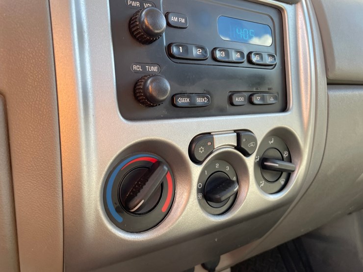 2007-chevrolet-colorado-image-28