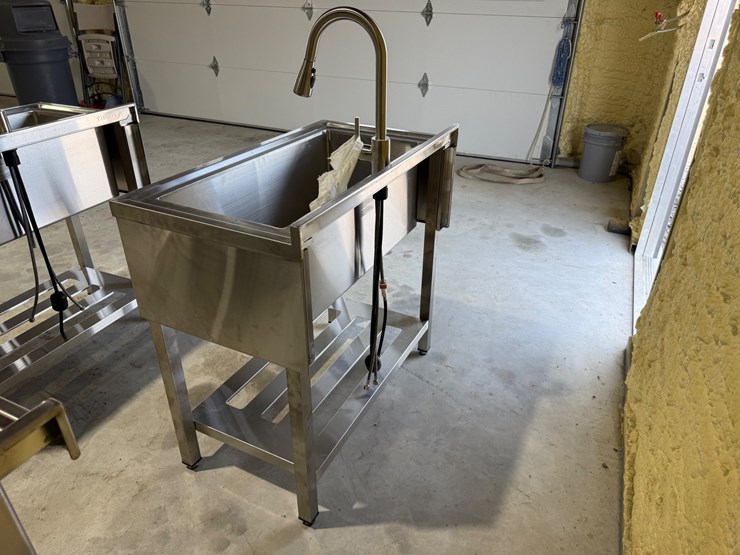 #49816-•-unused-trinity-36"-stainless-steel-sink-image-5