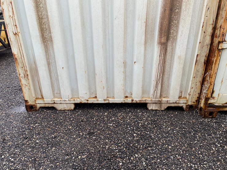 #2083-•-40'-standard-height-shipping-container-image-6
