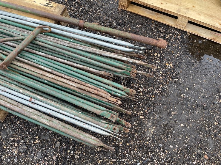 #2837-•-(2)-pallets-of-scaffolding-image-14