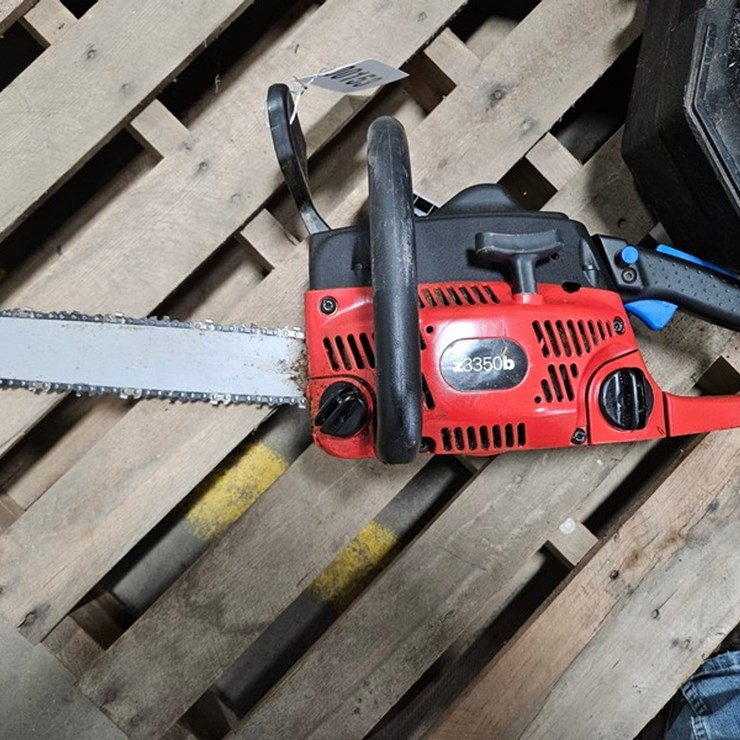 #153 • Homelite ZR 16" Chainsaw