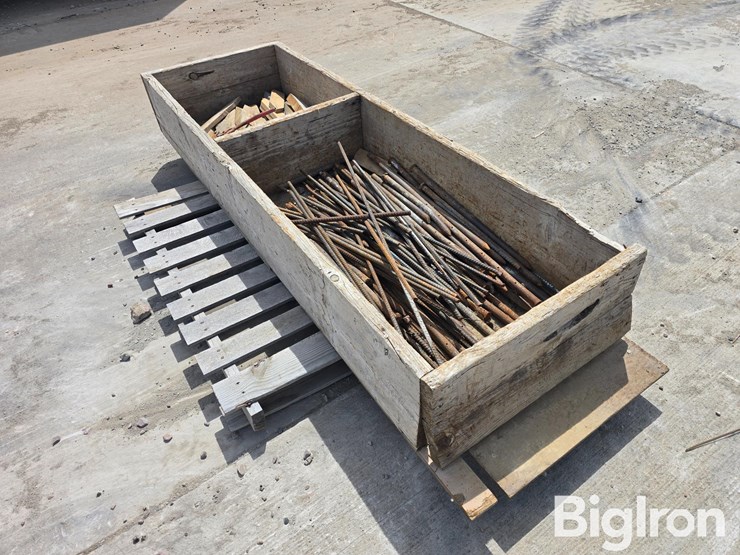 concrete-form-stakes-image-5