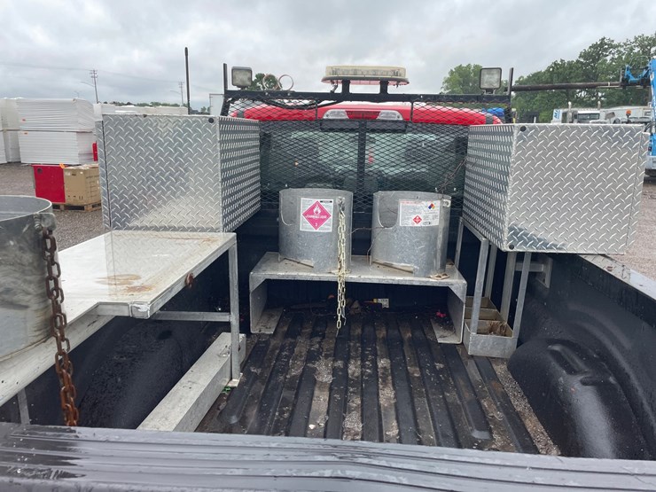 2018-ford-f150-xl-image-16