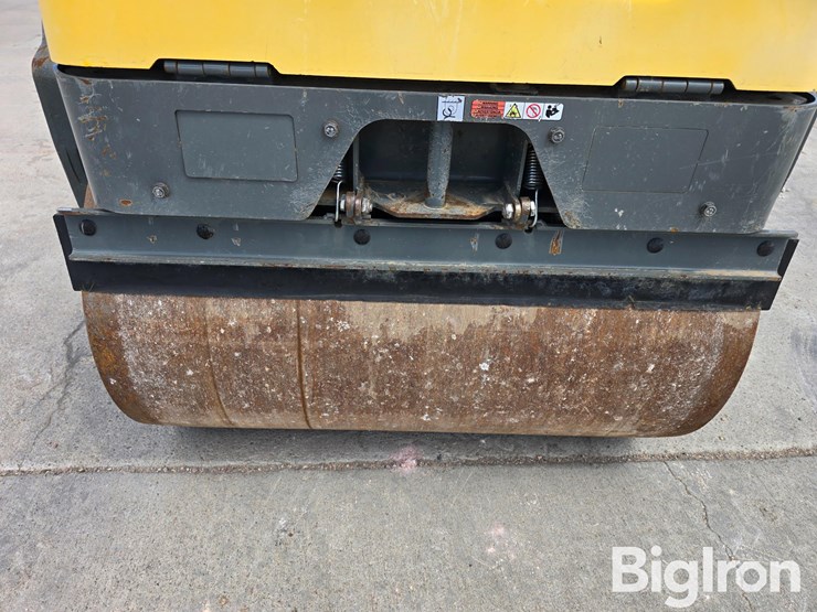 2015-wacker-neuson-rd12-image-12