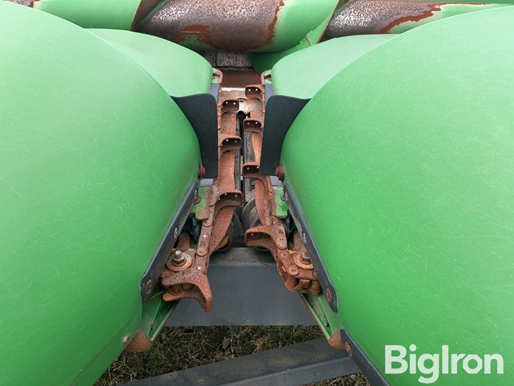 2013-john-deere-608c-image-15