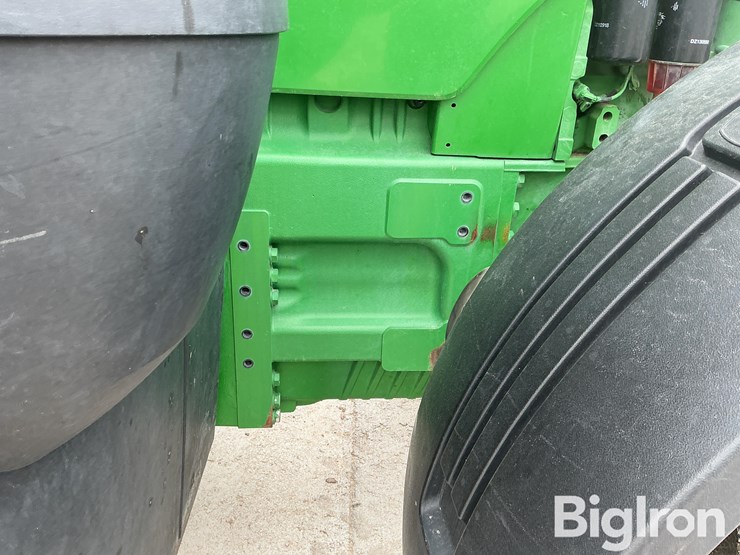 2014-john-deere-8245r-image-15