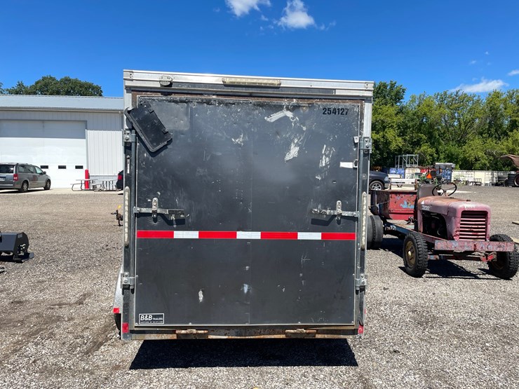 #2862-•-2017-pace-tandem-axle-enclosed-trailer-(has-wi-title)-image-6