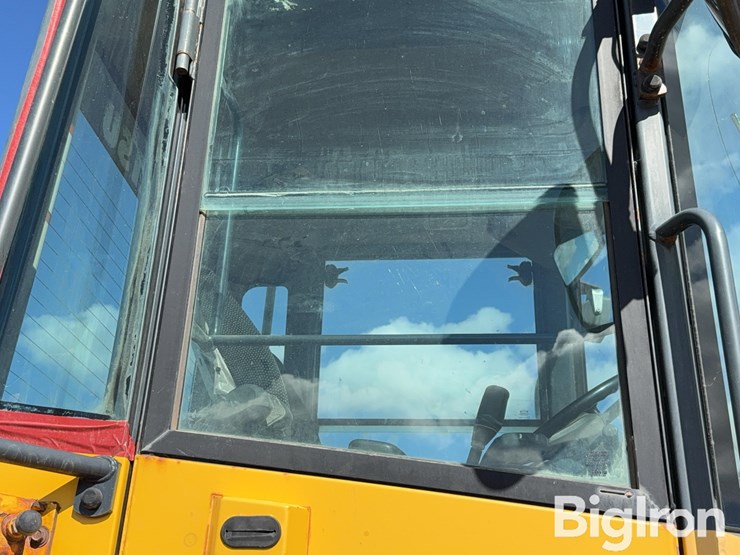 2005-komatsu-wa250-5l-image-19