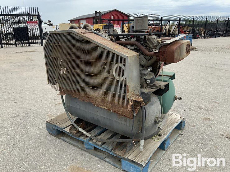 massey-ferguson-730-image-3
