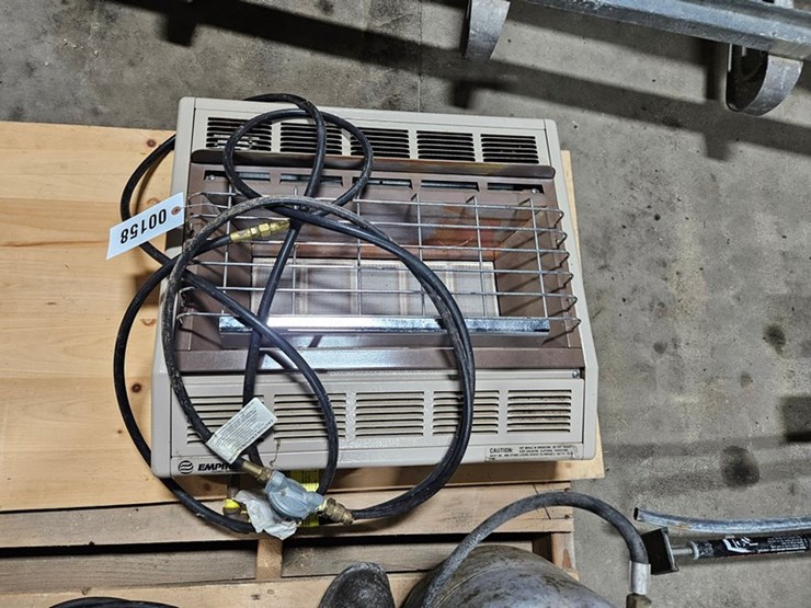 #158-•-empire-propane-wall-heater-image-2