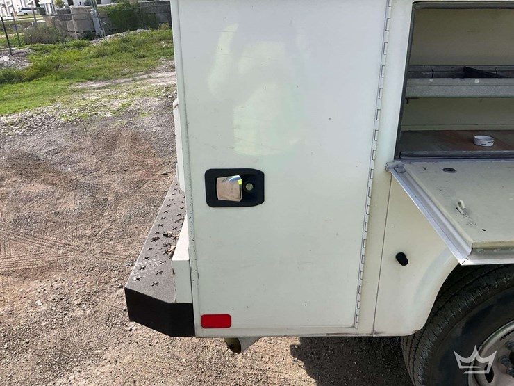 2019-ford-f250-image-28